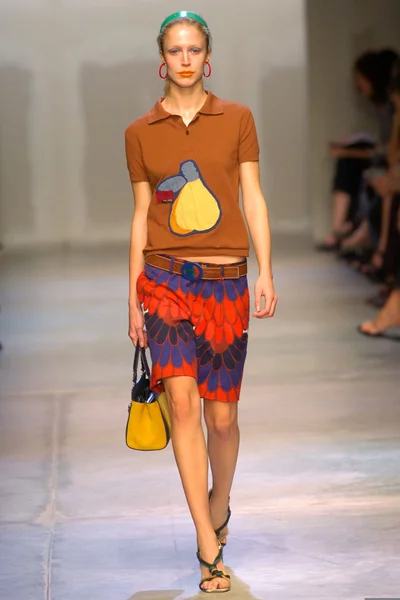 Look 4